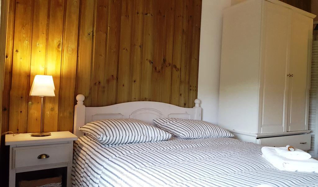 Domaine De L'Etanchet Hotel Saint-Hilaire-le-Vouhis Bagian luar foto