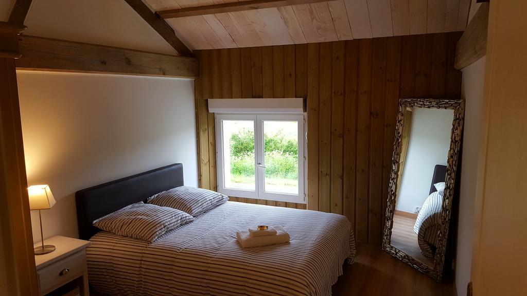 Domaine De L'Etanchet Hotel Saint-Hilaire-le-Vouhis Bagian luar foto