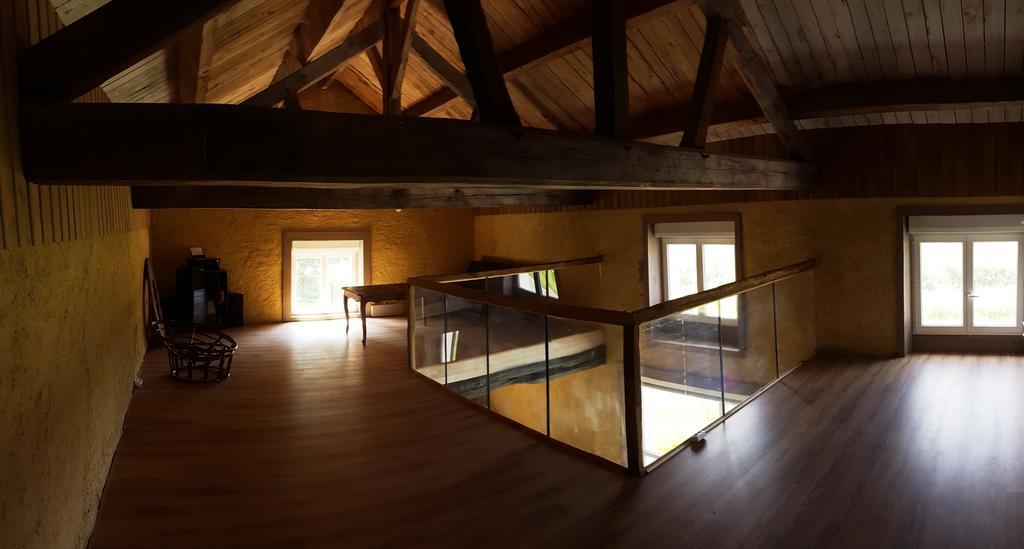 Domaine De L'Etanchet Hotel Saint-Hilaire-le-Vouhis Bagian luar foto
